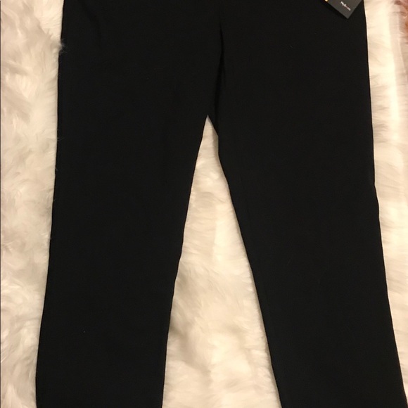 🛍🍁Style & Co Black Slim Leg Pants🍁🛍 - Picture 2 of 5